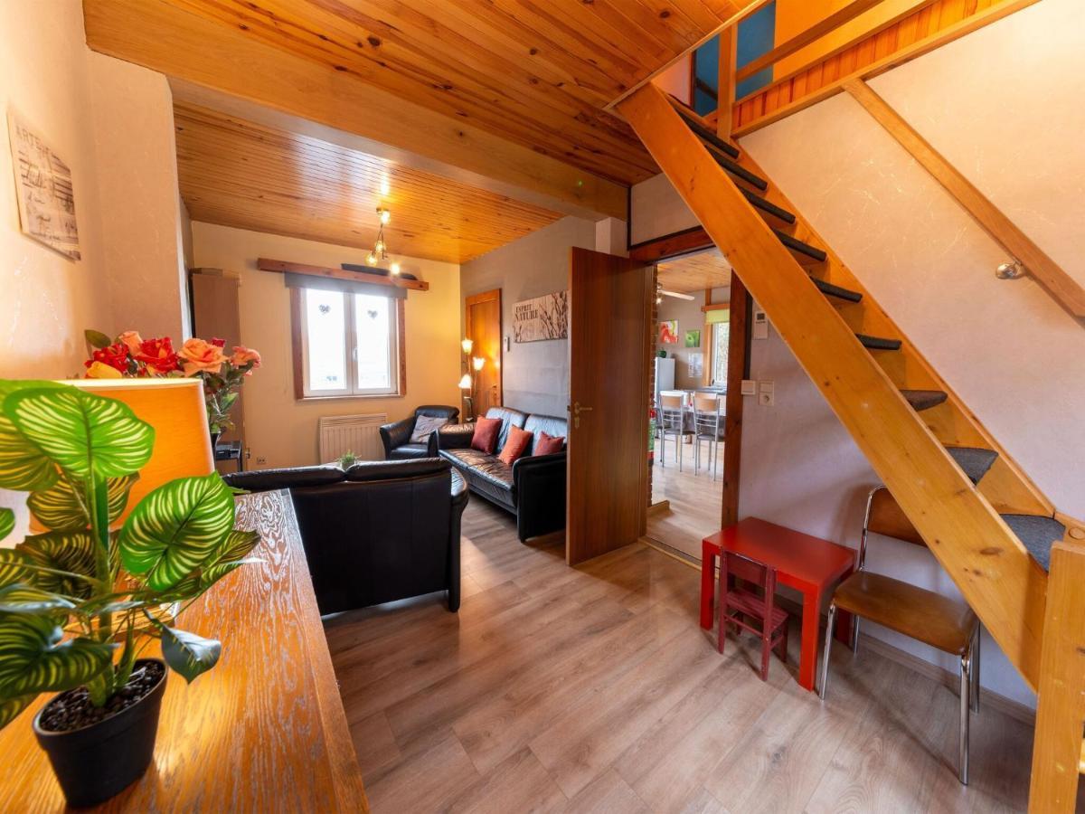 Pretty Holiday Home Near Durbuy And La Roche Érezée エクステリア 写真