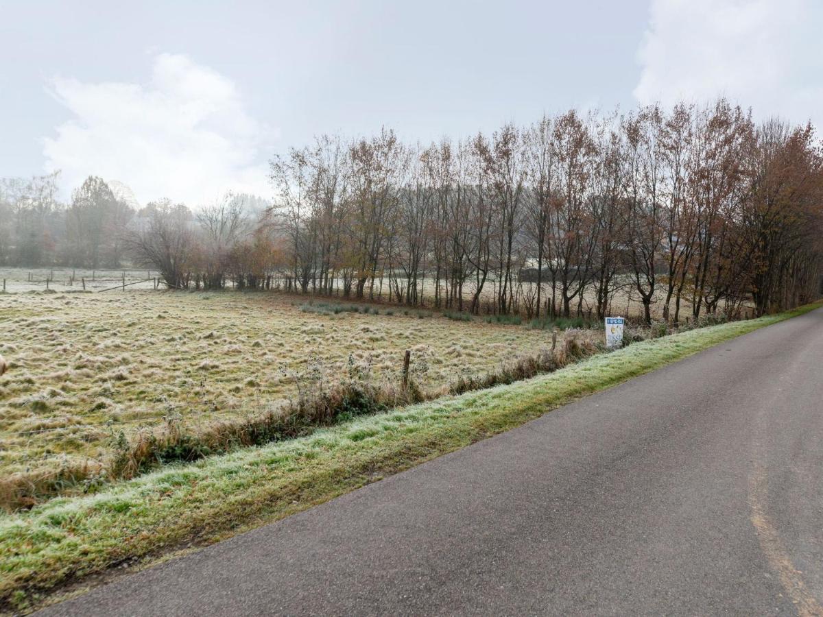 Pretty Holiday Home Near Durbuy And La Roche Érezée エクステリア 写真