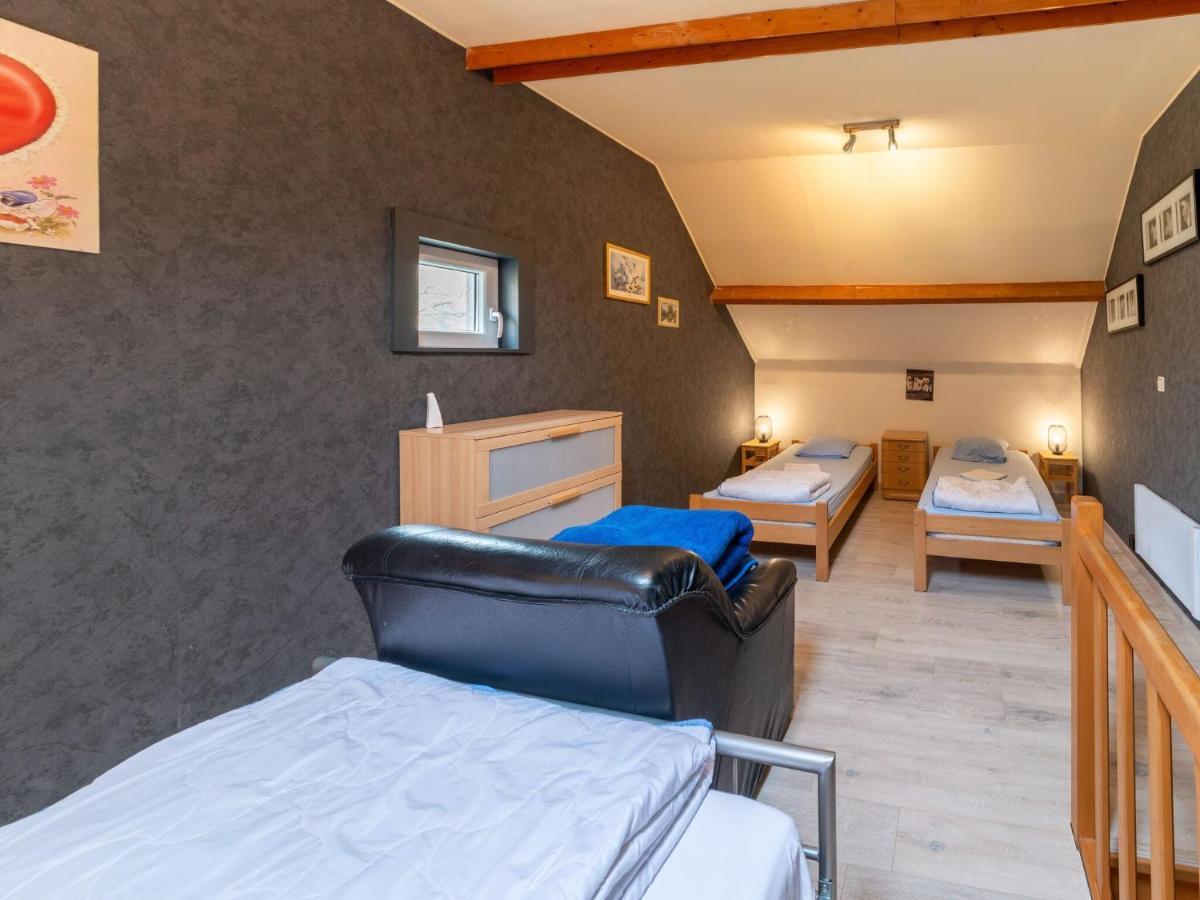 Pretty Holiday Home Near Durbuy And La Roche Érezée エクステリア 写真