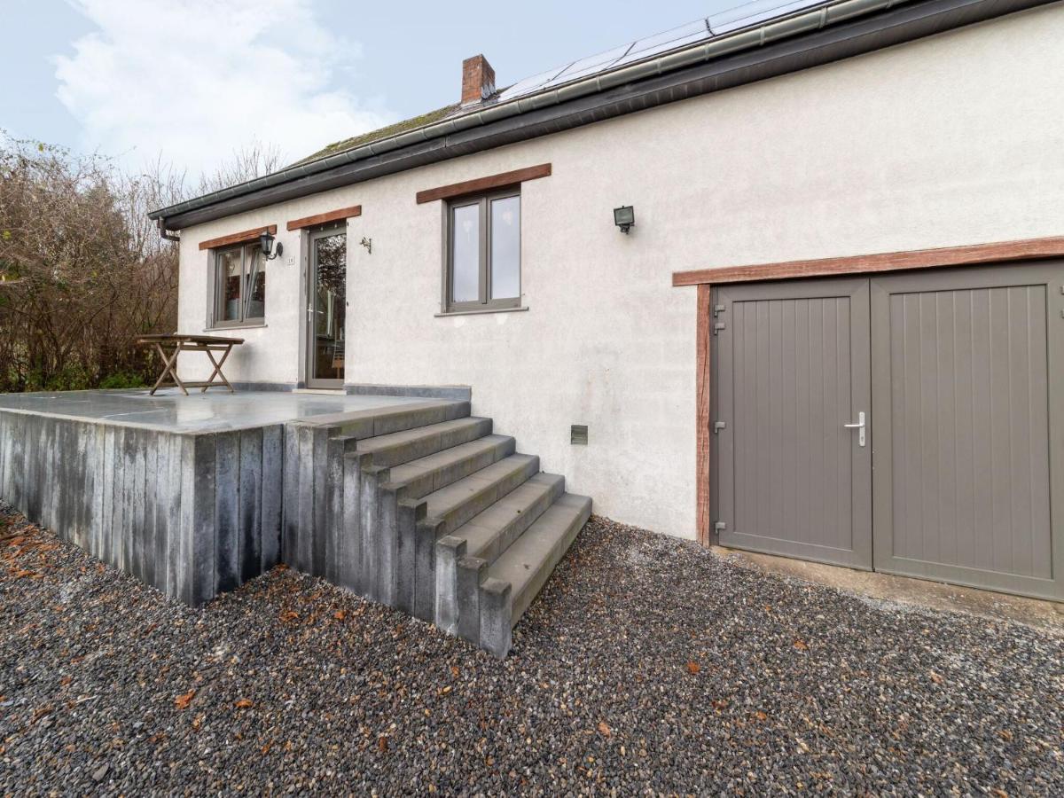 Pretty Holiday Home Near Durbuy And La Roche Érezée エクステリア 写真