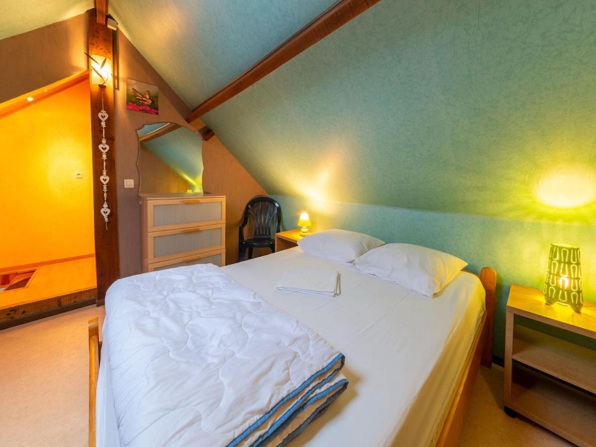 Pretty Holiday Home Near Durbuy And La Roche Érezée エクステリア 写真